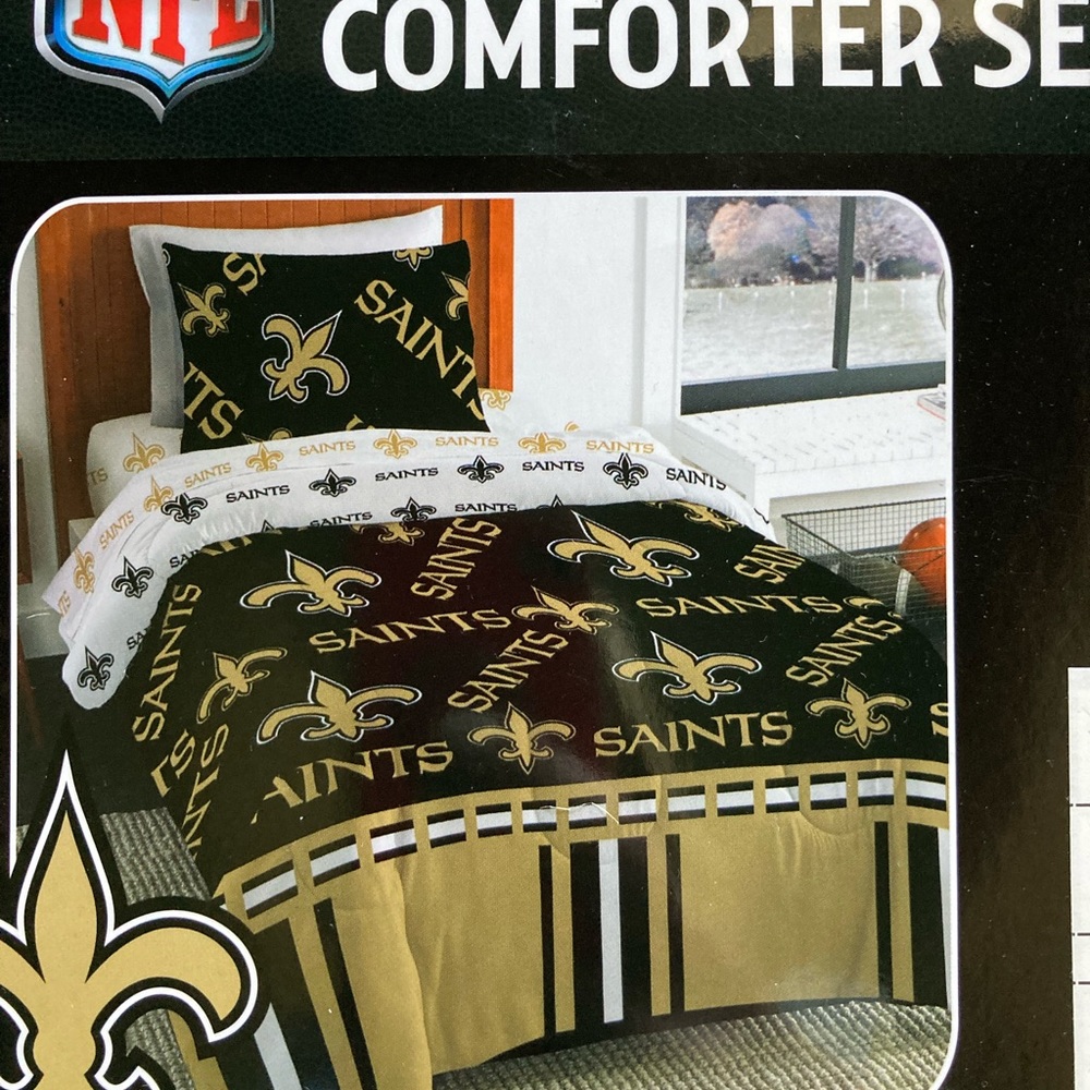 NFL New Orleans Saints 4 Piece Comforter Set Twin Size New